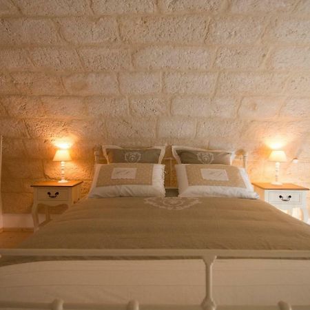 Dimora Via Vitti - Puglia Mia Apartments Monopoli Buitenkant foto