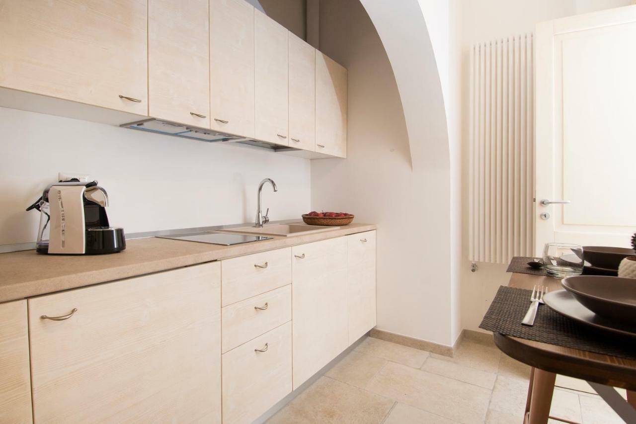 Dimora Via Vitti - Puglia Mia Apartments Monopoli Buitenkant foto