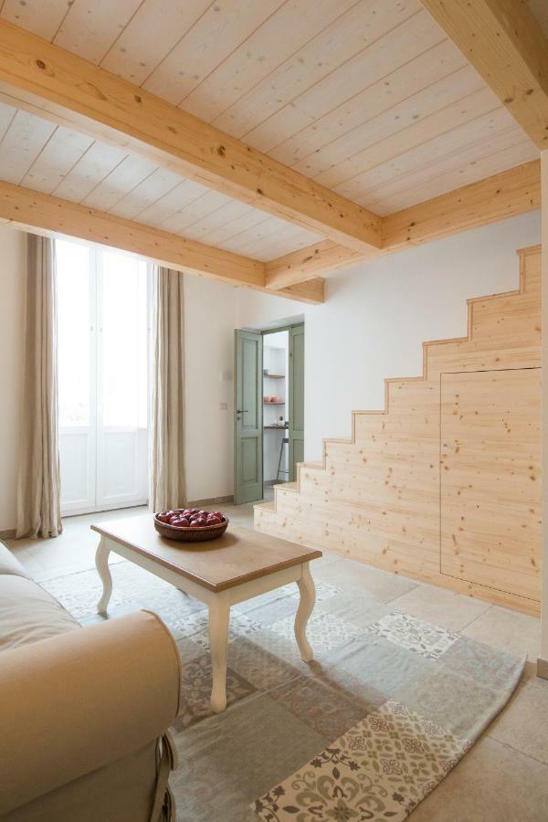 Dimora Via Vitti - Puglia Mia Apartments Monopoli Buitenkant foto
